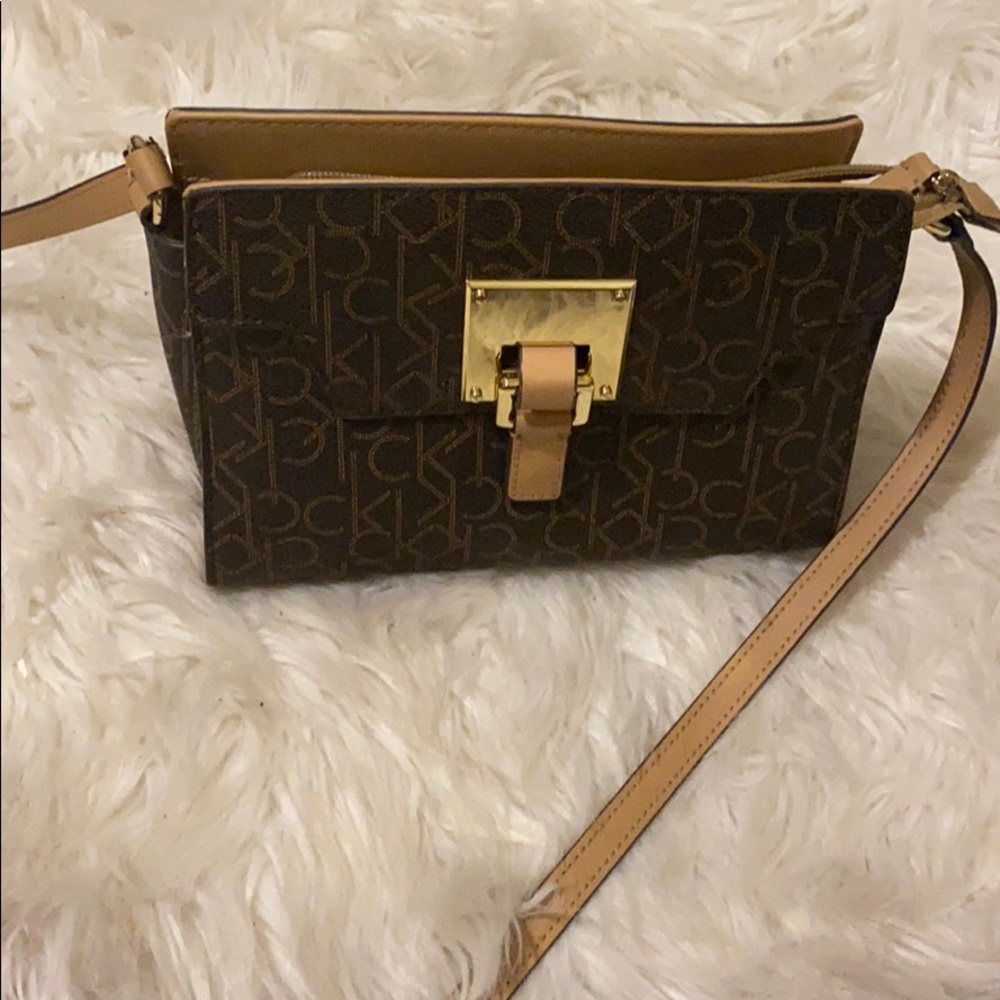 Calvin Klein Crossbody
